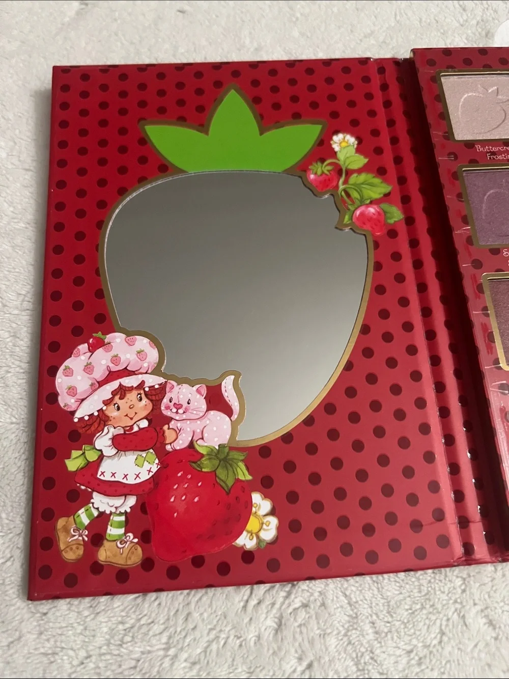 Strawberry Shortcake Women Eyeshadow Palette - Red / Pink